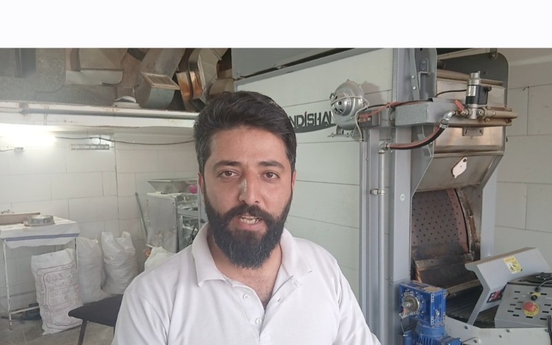پخت نان رایگان برای خانواده های نیازمند