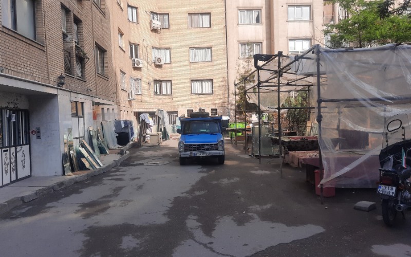 فعالیت جهادی و داوطلبانه در راستای یاری سانی به هموطنان آسیب دیده از جنگ