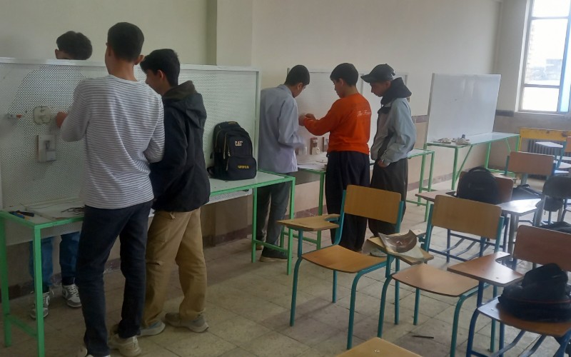 تعمیر لوازم خانگی منازل آسیب دیده در جنگ