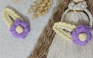 تهیه گل سر کاموایی بمناسبت عید غدیر